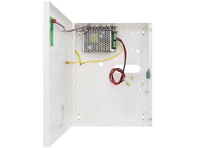 Sursa de alimentare în comutatie PULSAR HPSB-12V3A-C oferă o tensiune stabilă de 13.8V și o putere de 3A, ideală pentru
