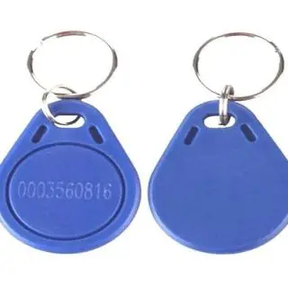 Tag de proximitate 125 KHZ SD3 ideal pentru controlul accesului și gestionarea timpului. Acest tag este compact, ușor de