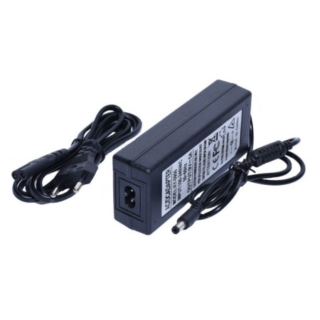 Alimentator Stabilizat 9V, 5A Q-7A022 este soluția ideală pentru alimentarea dispozitivelor electronice. Cu o putere stabilă