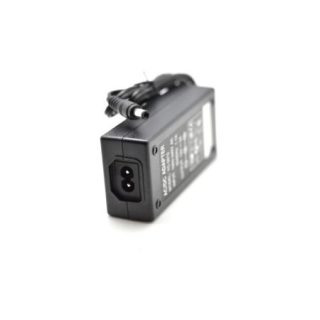 Alimentator Transformator Stabilizat 220V, 12V, 6A Q-7A006 este soluția ideală pentru alimentarea dispozitivelor electrice.