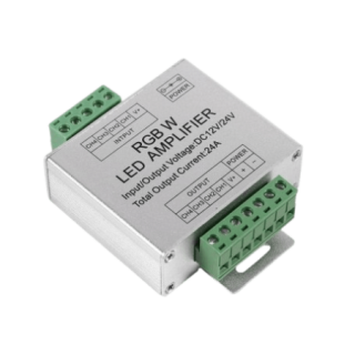 Amplificator Tensiune pentru Banda Led RGBW 12-24V Q-18A027 este soluția perfectă pentru a extinde puterea sistemului tău de