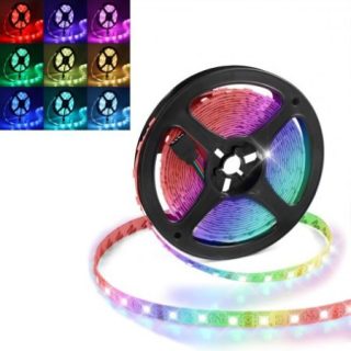 Banda Led RGB 300 Led-uri 14,4W/m pentru exterior Q-18A013 oferă iluminare versatilă și eficientă energetic. Cu un design