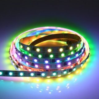 Banda LED WS2811 Digital Pixel RGB IP20 Q-18A111 este soluția perfectă pentru iluminatul decorativ. Această bandă flexibilă