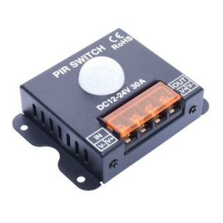Senzor PIR-30 Comutator de Mișcare 24V/30A Q-14L015 este un dispozitiv eficient pentru detectarea mișcării, ideal pentru