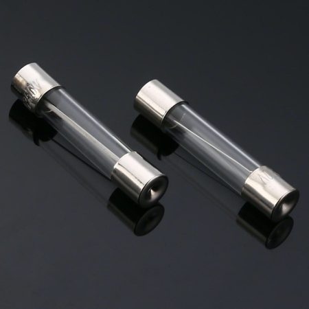 Siguranță rapidă 1A din sticlă, fuzibilă, dimensiune 6x30mm, set de 100 bucăți Q-16F025. Ideală pentru protecția circuitelor